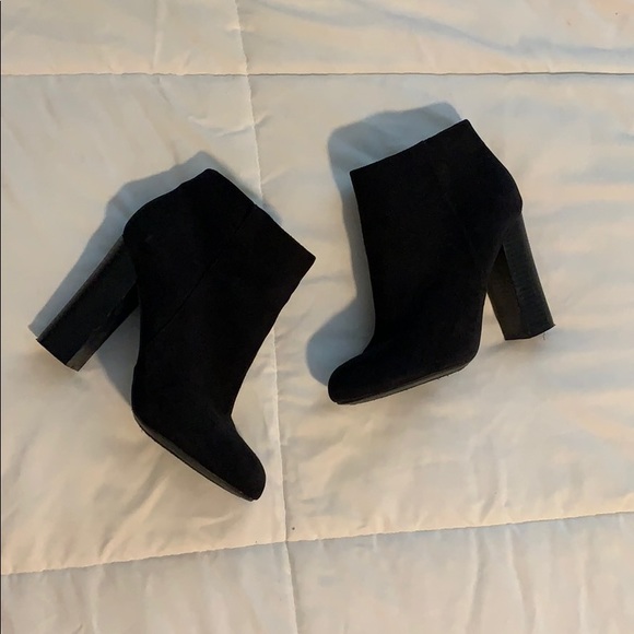 BAMBOO Shoes - Black booties